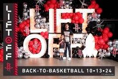 RocketsLiftOffBtB_094656