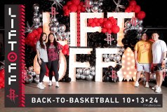 RocketsLiftOffBtB_102506