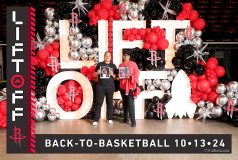 RocketsLiftOffBtB_115344
